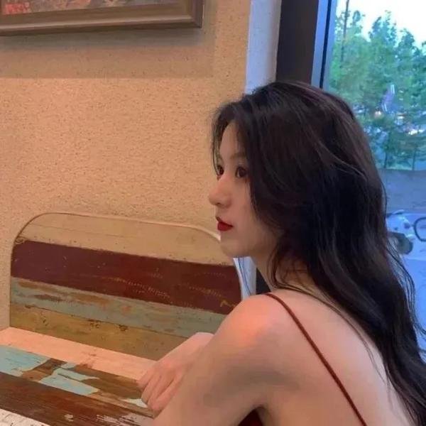 德扑女王2:双面鬼王